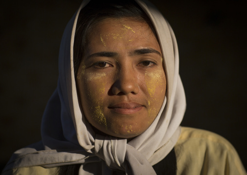 Rohingya Woman, Thandwe, Myanmar