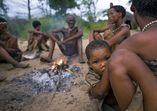 Bushman Child With Her Mother, Tsumkwe, Namibia