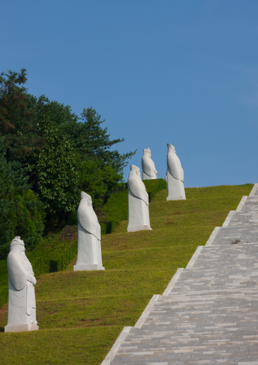 Ministers statues in front of the tomb of king tangun, Pyongan Province, Pyongyang, North Korea