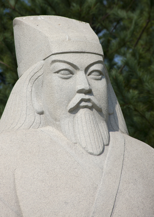 Statue in the tomb of king tangun, Pyongan Province, Pyongyang, North Korea