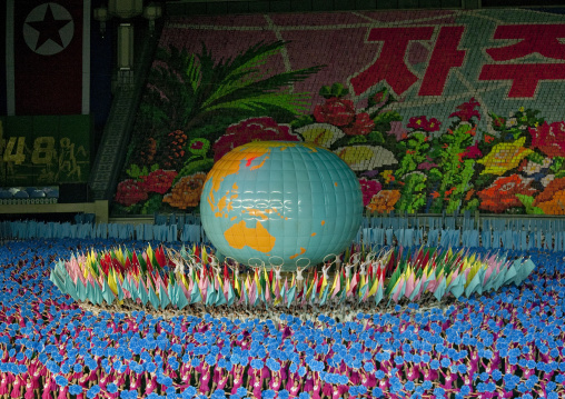 Panoramic view of the Arirang mass games with North Korean performers in may day stadium, Pyongan Province, Pyongyang, North Korea