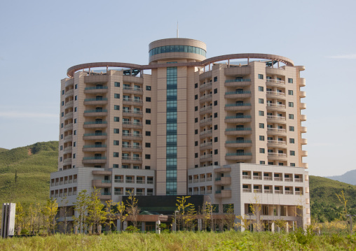 Exterior of kumgansan hotel the former meeting point between families from North and south, Kangwon-do, Kumgang, North Korea