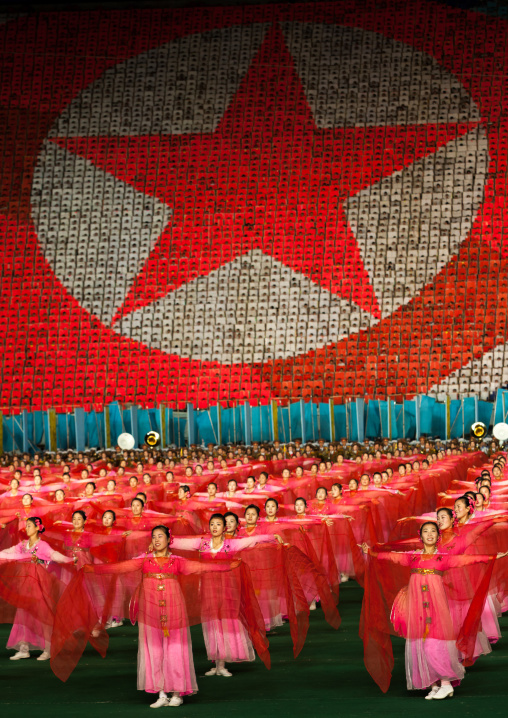 North Korean flag made by human pixels holding up colored boards during Arirang mass games in may day stadium, Pyongan Province, Pyongyang, North Korea