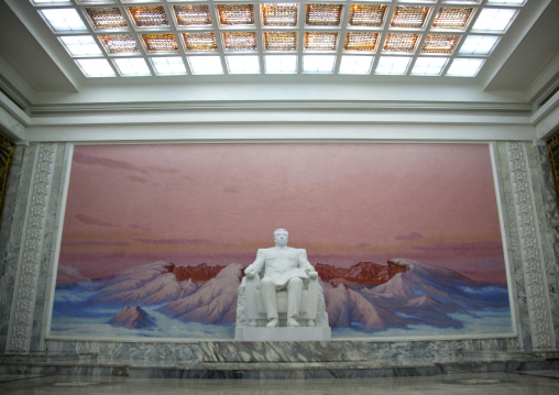 Kim il Sung statue in Grand people's study house, Pyongan Province, Pyongyang, North Korea