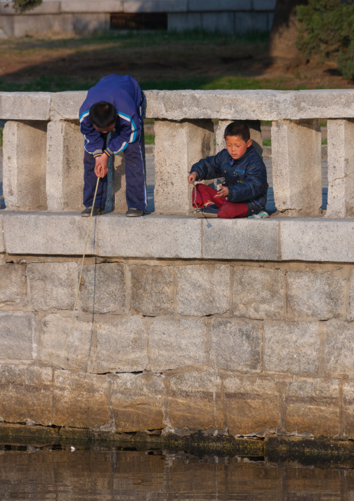 North Korean children fishing, Kangwon Province, Wonsan, North Korea