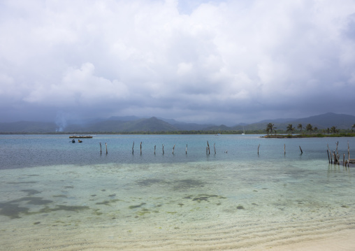 Panama, San Blas Islands, Mamitupu, Tropical Kuna Tribe Island In The Caribbean