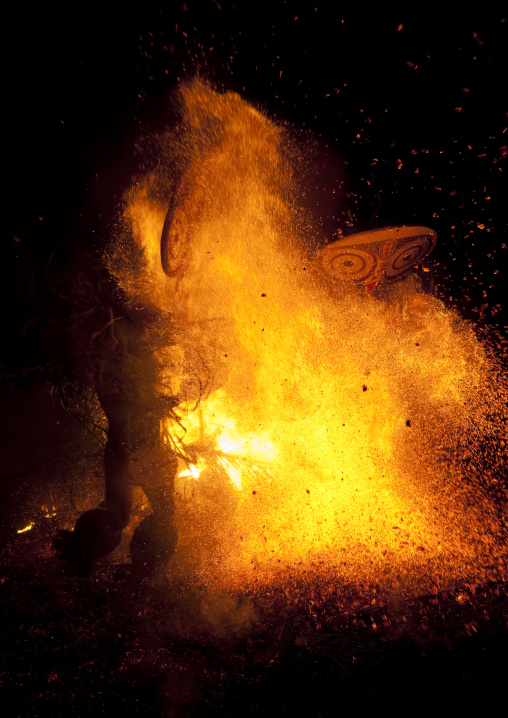 Dancer with a giant mask during a Baining tribe fire dance, East New Britain Province, Rabaul, Papua New Guinea