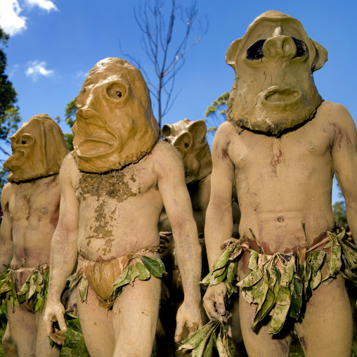 Mudmen from Asaro during a sing-sing, Western Highlands Province, Mount Hagen, Papua New Guinea