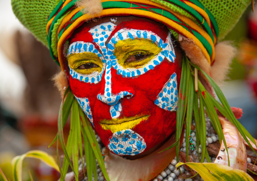 Portrait of a Highlander woman makeup during a sing-sing, Western Highlands Province, Mount Hagen, Papua New Guinea