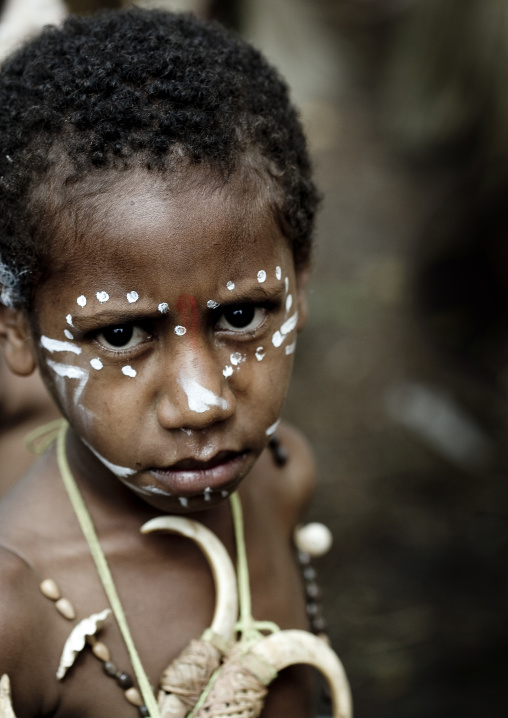 Highlander boy during a sing sing, Western Highlands Province, Mount Hagen, Papua New Guinea