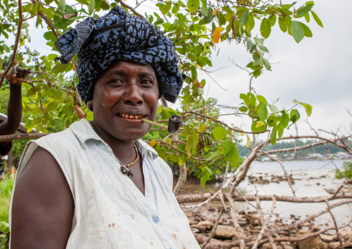 Woman at Buka market, Autonomous Region of Bougainville, Bougainville, Papua New Guinea