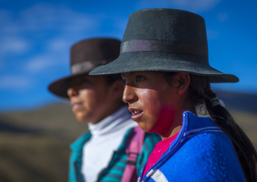 Girls With Hats, Cuzco, Peru