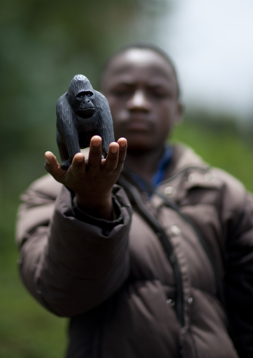 Souvenirs seller in volcanoes national park, Northwest Province, Rehengeri, Rwanda