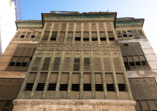 Old house with wooden mashrabiya in al-Balad quarter, Mecca province, Jeddah, Saudi Arabia