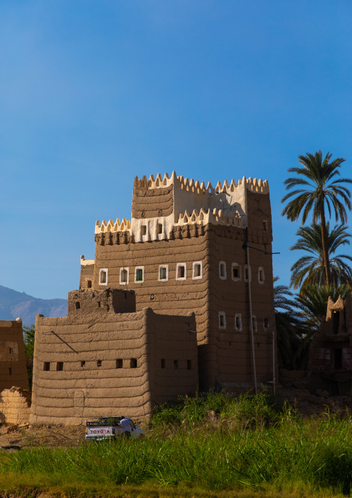 Traditional old multi-storey mud house, Najran Province, Najran, Saudi Arabia