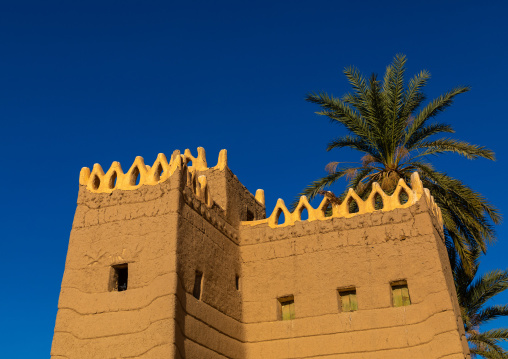 Traditional old multi-storey mud house, Najran Province, Najran, Saudi Arabia