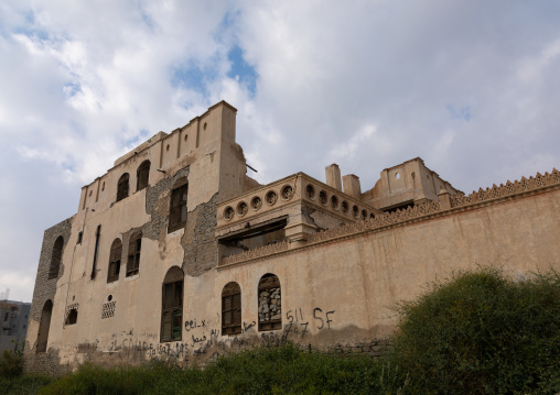 Abandoned Abdullah al-Suleiman palace, Mecca province, Taïf, Saudi Arabia