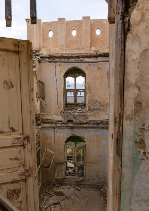 Abandoned Abdullah al-Suleiman palace, Mecca province, Taïf, Saudi Arabia