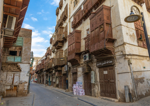 Old houses with wooden mashrabiyas in al-Balad quarter, Mecca province, Jeddah, Saudi Arabia