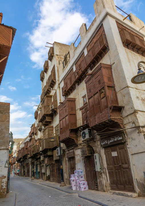 Old houses with wooden mashrabiyas in al-Balad quarter, Mecca province, Jeddah, Saudi Arabia