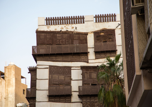 Old house with wooden mashrabiya in al-Balad quarter, Mecca province, Jeddah, Saudi Arabia