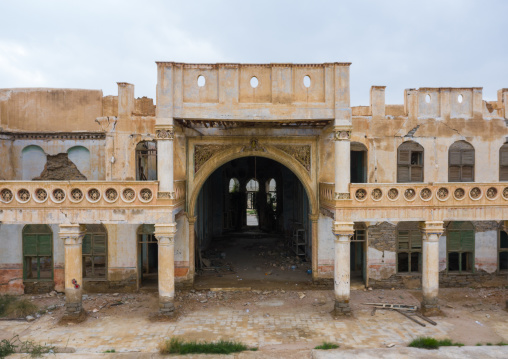 Abandoned Abdullah al-Suleiman palace, Mecca province, Taïf, Saudi Arabia