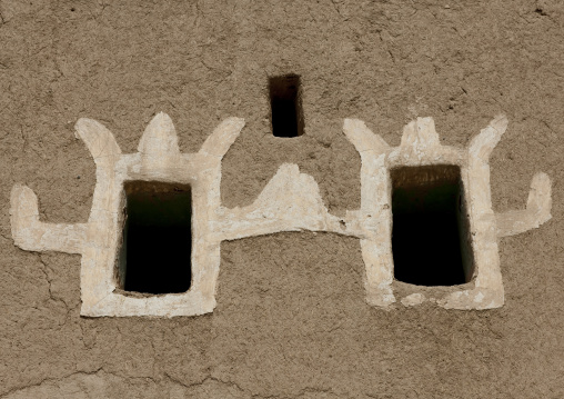 Traditional old multi-storey mud house, Najran Province, Najran, Saudi Arabia