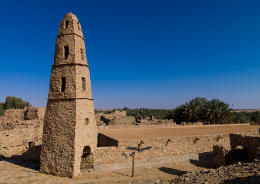 Omar ibn al-khattab mosque minaret, Al-Jawf Province, Dumat Al-Jandal, Saudi Arabia