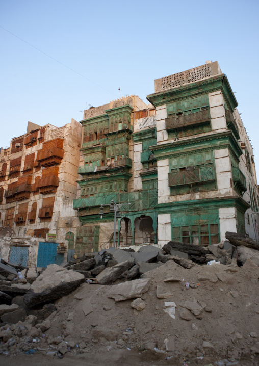 Old house with wooden mashrabiya in al-Balad quarter, Mecca province, Jeddah, Saudi Arabia