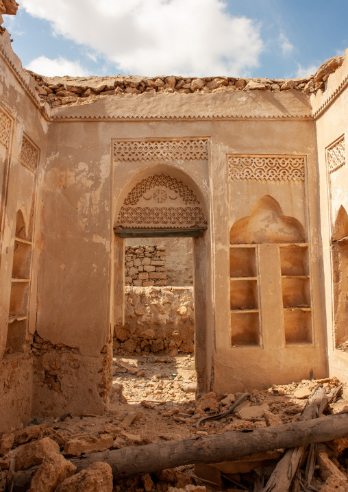 Gypsum decoration of the internal walls of a turkish house, Jizan Region, Farasan island, Saudi Arabia