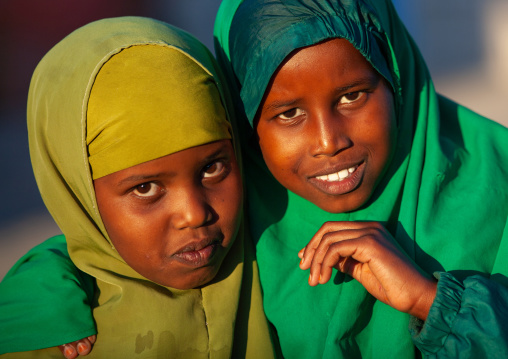 Portrait of somali girls, Woqooyi Galbeed region, Hargeisa, Somaliland