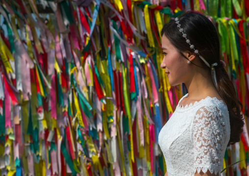 South korean woman called juyeon on the north and south korea border, Sudogwon, Paju, South korea