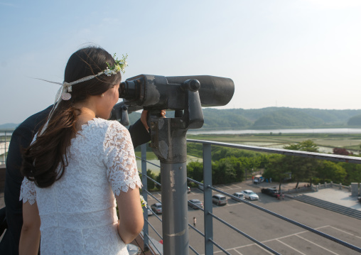 North korean defector joseph park with his south korean fiancee juyeon on the north and south korea border, Sudogwon, Paju, South korea