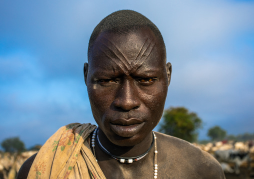 Portrait of a Mundari tribe man with scarifications on the forehead, Central Equatoria, Terekeka, South Sudan