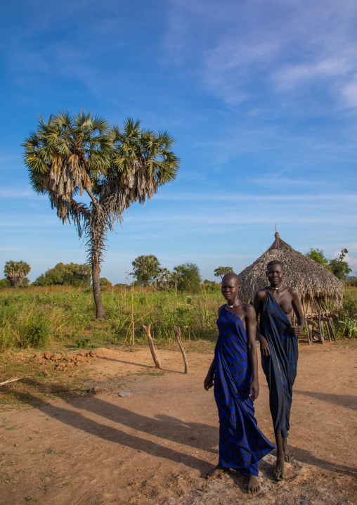 Portrait of a Mundari tribe woman, Central Equatoria, Terekeka, South Sudan