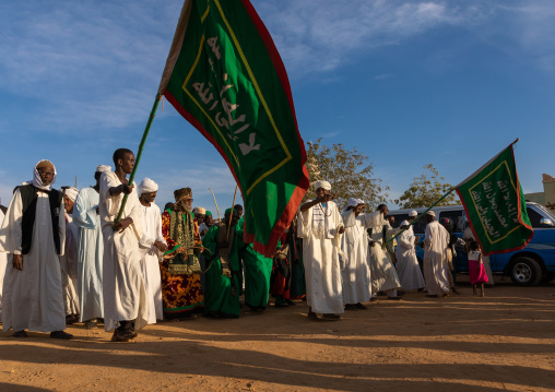 Friday sufi celebration at sheikh Hamad el Nil tomb, Khartoum State, Omdurman, Sudan