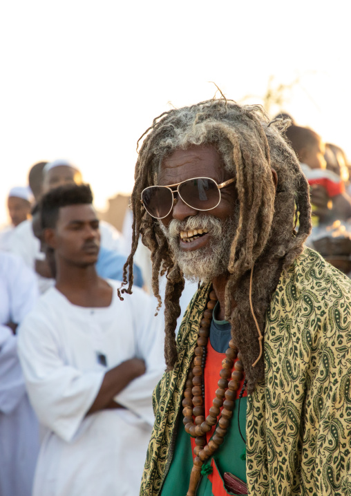 Friday sufi celebration at sheikh Hamad el Nil tomb, Khartoum State, Omdurman, Sudan