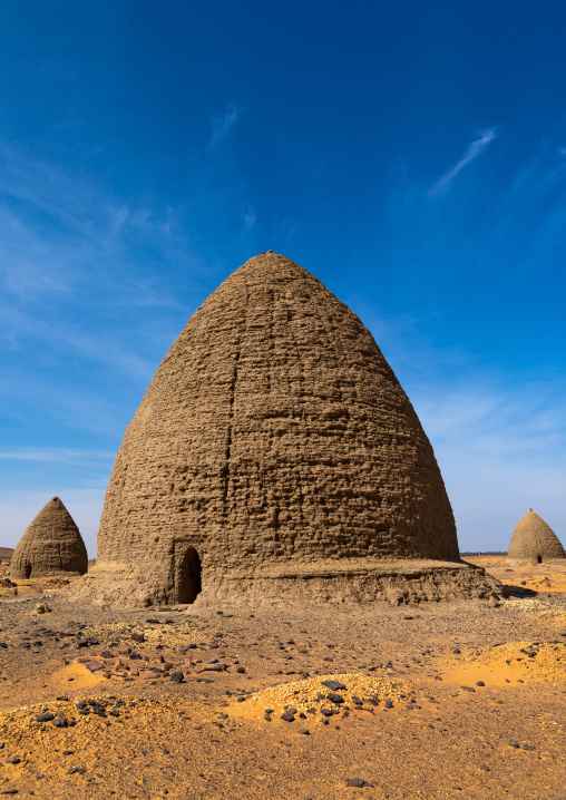 Beehive tombs, Nubia, Old Dongola, Sudan