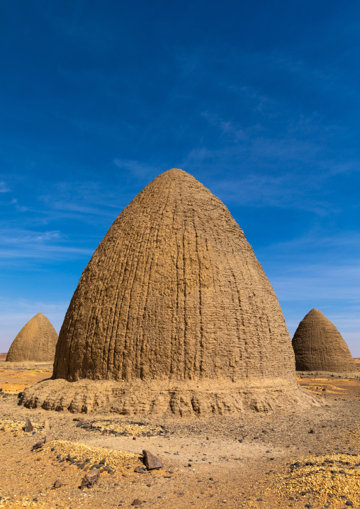 Beehive tombs, Nubia, Old Dongola, Sudan