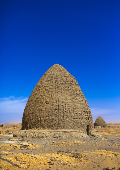 Sudan, Nubia, Old Dongola, beehive tombs