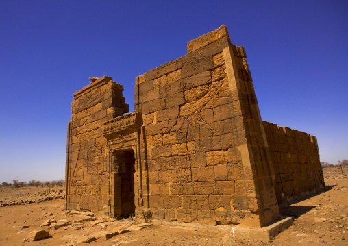 Sudan, Nubia, Naga, lion temple of apedemak, musawarat