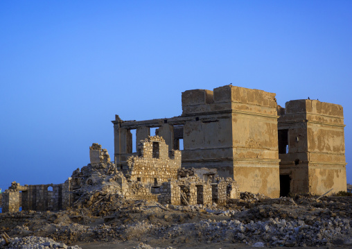 Sudan, Port Sudan, Suakin, ruined national bank