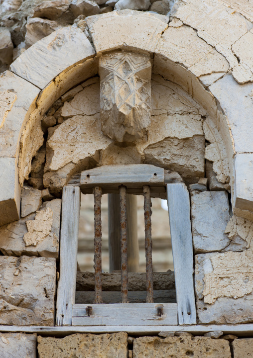 Sudan, Port Sudan, Suakin, window in a ruined ottoman coral buildings