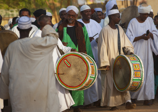 Sudan, Khartoum State, Khartoum, sufi whirling dervishes at omdurman sheikh hamad el nil tomb