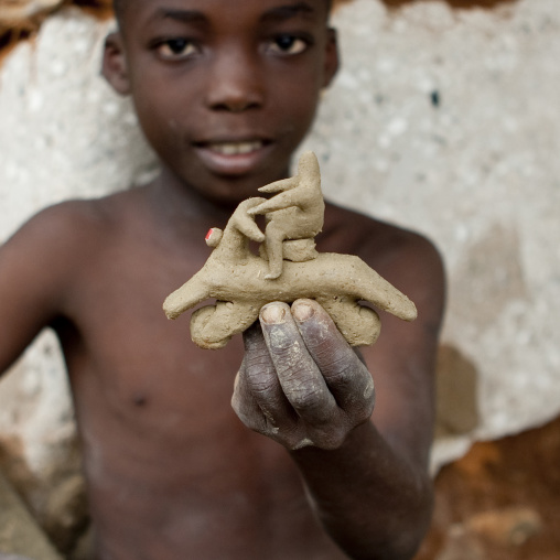 Mikindani boy, Tanzania