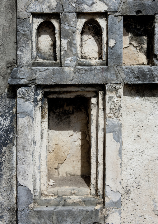 Tomb in the mkumbuu ancient town, Pemba, Tanzania