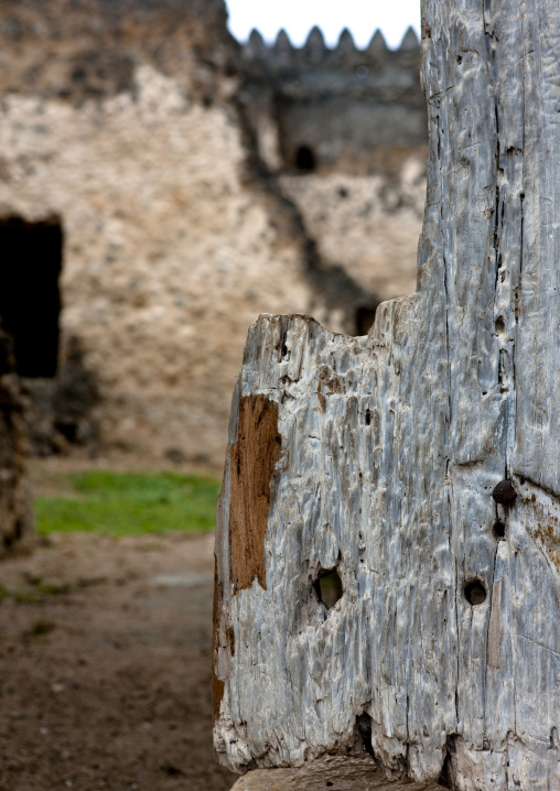 Old door, Kilwa kisiwani, Tanzania