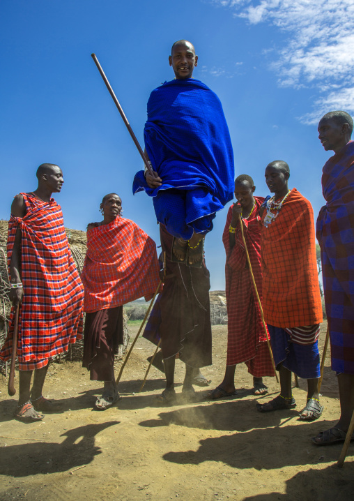 Tanzania, Ashura region, Ngorongoro Conservation Area, maasai men performing the warriors' dance