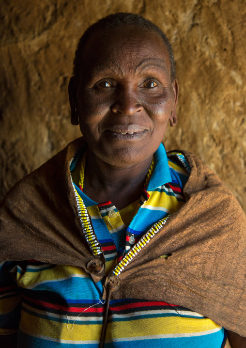 Tanzania, Serengeti Plateau, Lake Eyasi, datoga tribe woman with scarifications and tattoos on the face