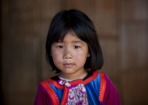 Ban nam rin village, Lisu tribe kid, Thailand